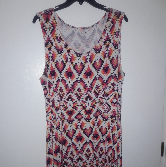 Summer Dress - Picture 1 of 4